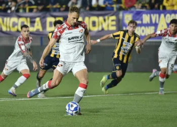 Modena-mercato-in-fermento-De-Luca-e-Laidani